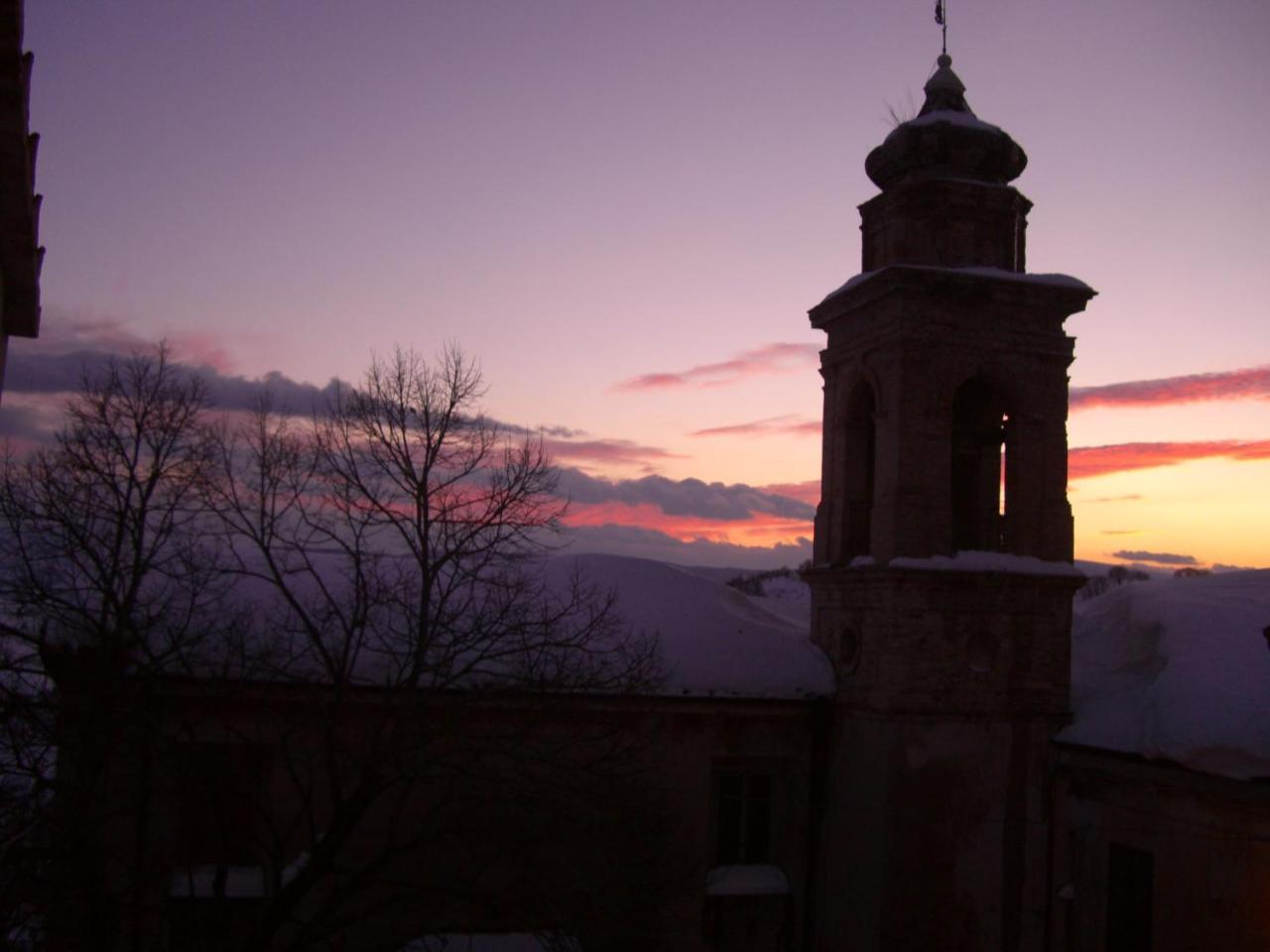 Agriturismo Pozzuolo Serrungarina Luaran gambar
